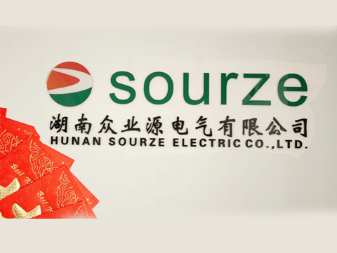 端午臨中夏，時清日復長